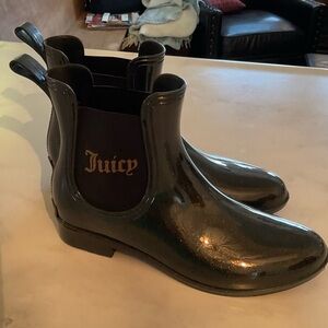 Juicy Couture black glitter rubber rain booties size 8